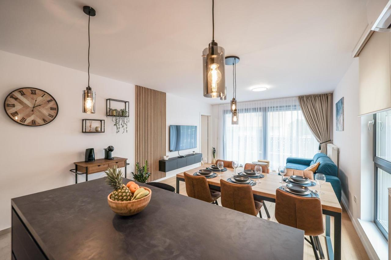 Premium Ventus Rosa - Mistral Garden Apartman *